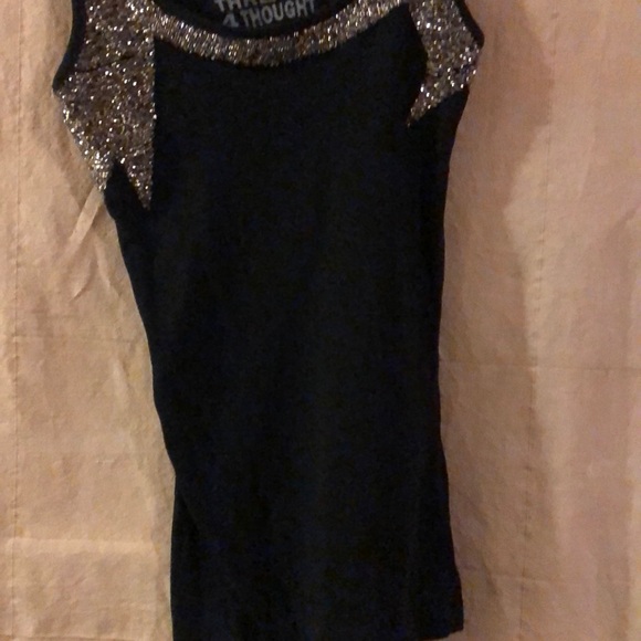 Nice bling tank top - Picture 2 of 7